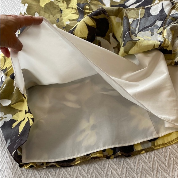 Melanie Lyne Floral A-Line Midi Skirt in Yellow and Olive Boho Feminine Beach - Picture 9 of 10